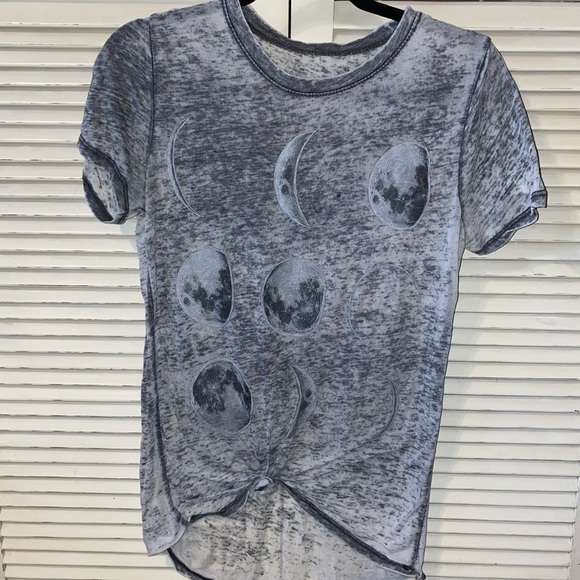 Distressed Moon Phases Tee - Picture 2 of 5